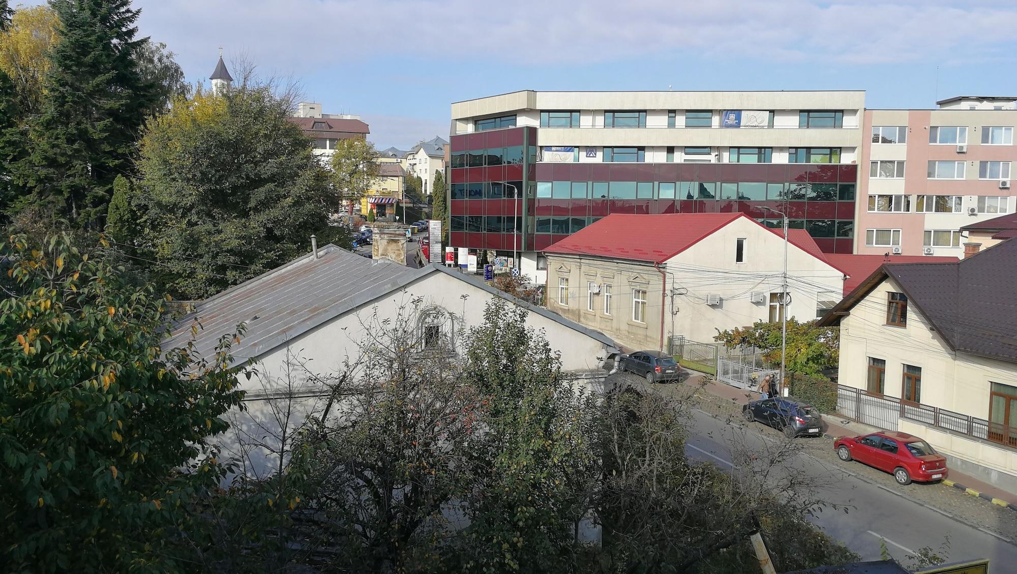 Hotel Mycontinental Sučava Exteriér fotografie